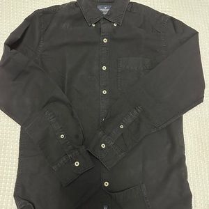 American Eagle Mens Classic Fit long sleeves.